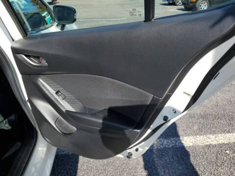 2015 Mazda MAZDA3 i Touring