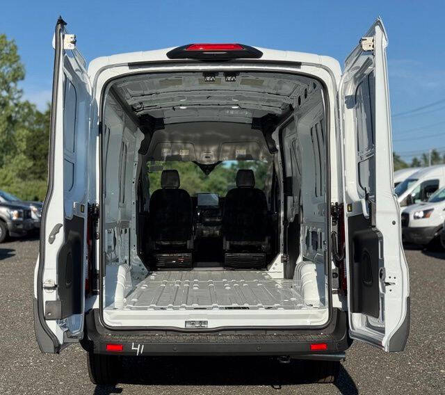 2026 Ford Transit 250