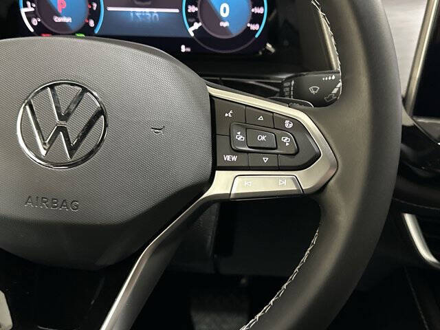 2025 Volkswagen Atlas Cross Sport SE