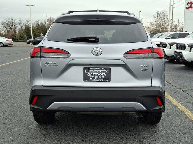 2024 Toyota Corolla Cross XLE