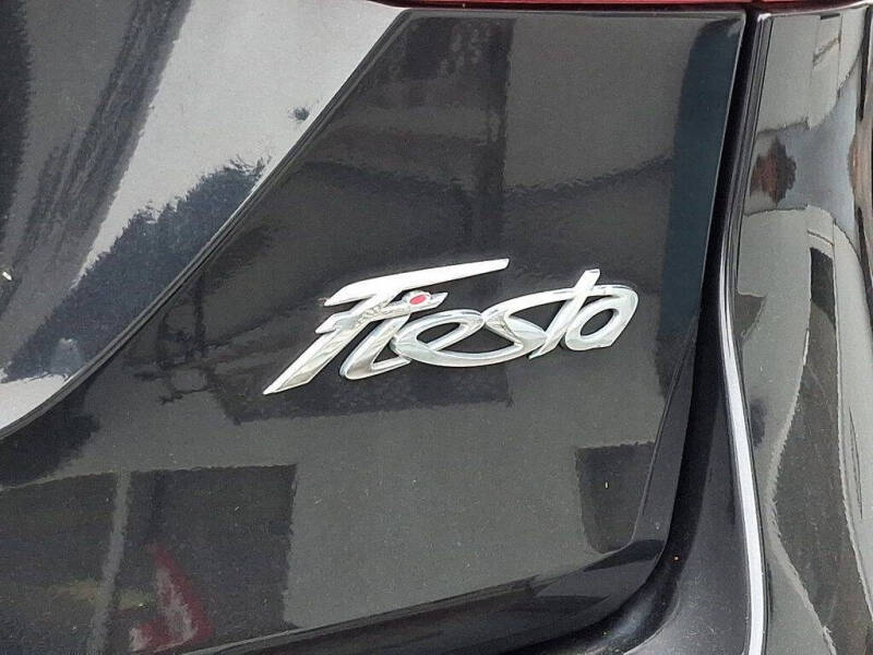 2015 Ford Fiesta SE