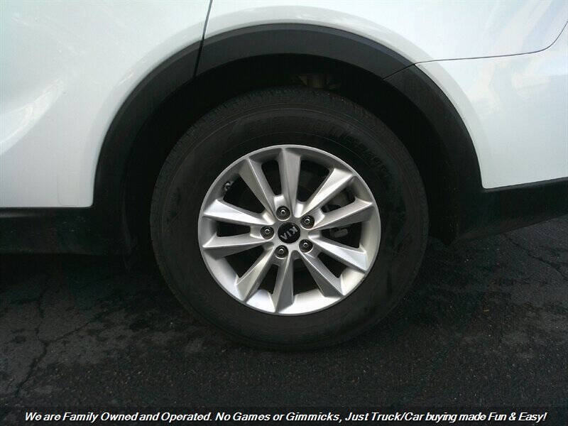 2019 Kia Sorento LX V6