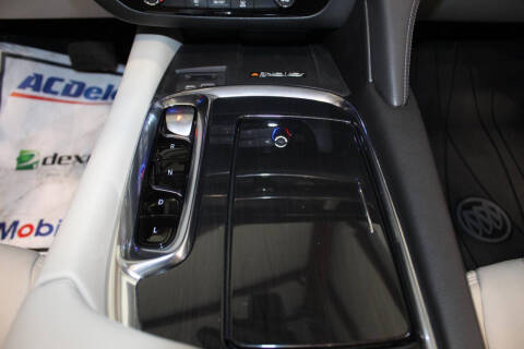 2022 Buick Enclave Essence