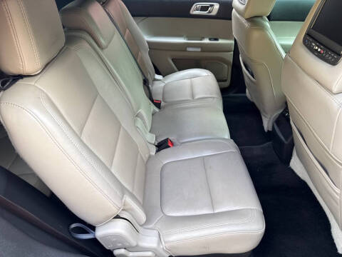2011 Ford Explorer XLT