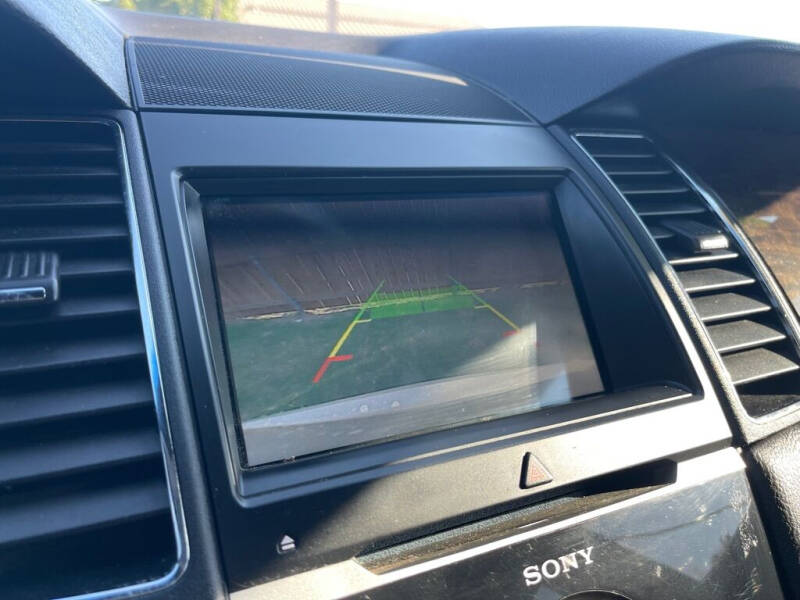 2017 Ford Taurus Limited