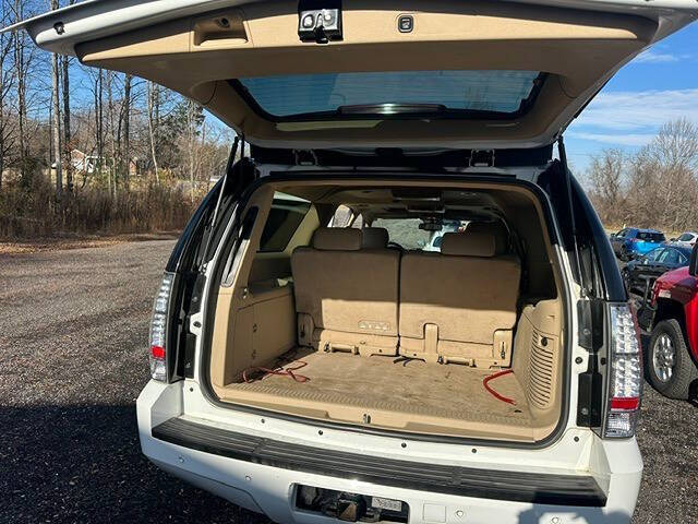 2011 GMC Yukon XL SLT