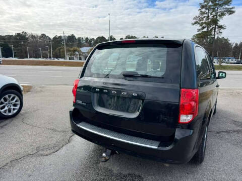 2015 Dodge Grand Caravan SE