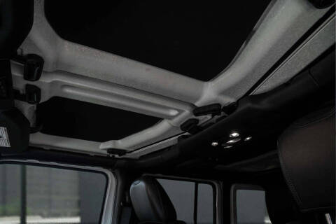 2020 Jeep Wrangler Unlimited Sahara Altitude