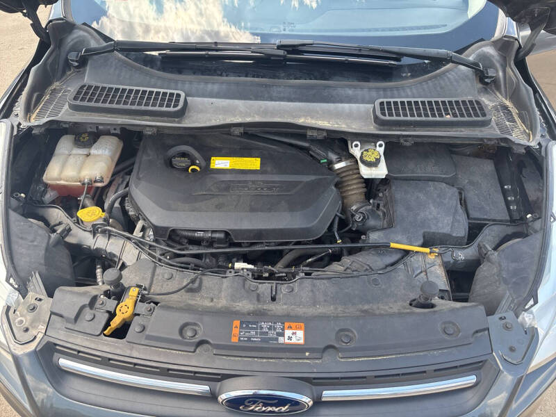 2016 Ford Escape SE