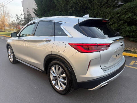 2019 Infiniti QX50 Essential