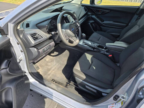 2019 Subaru Impreza 2.0i