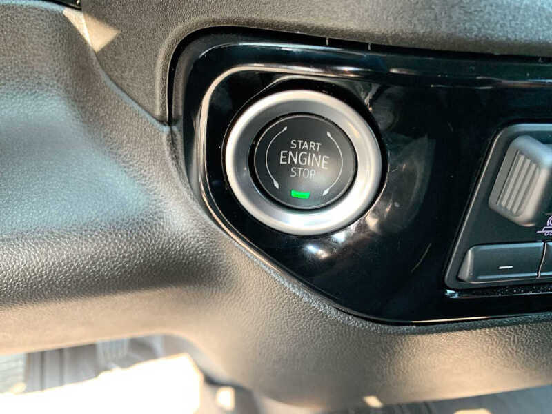 2025 GMC Sierra 1500 Elevation Standard