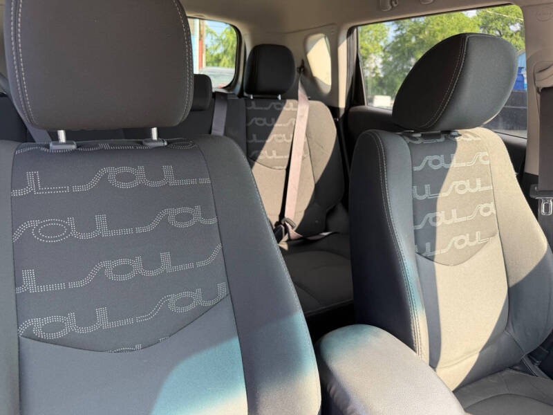 2013 Kia Soul +