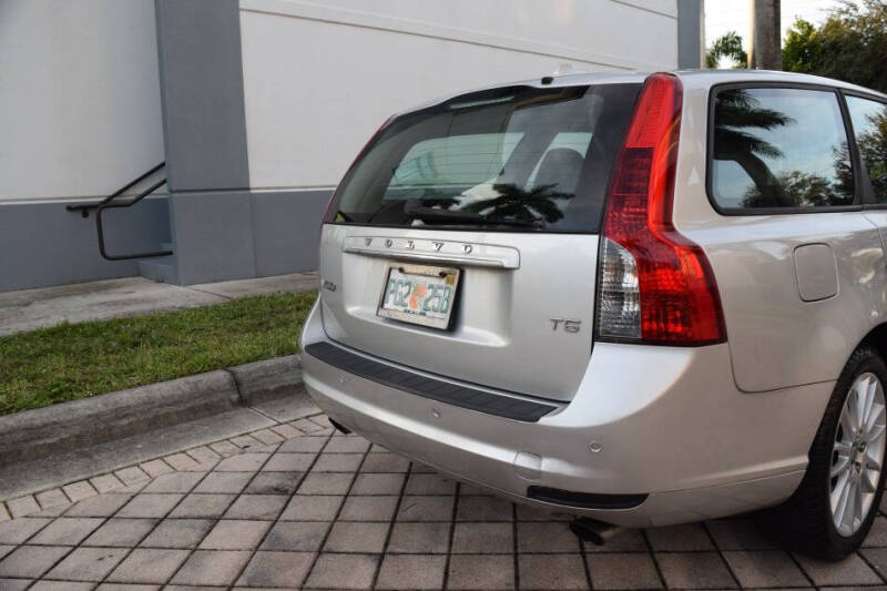 2011 Volvo V50 T5
