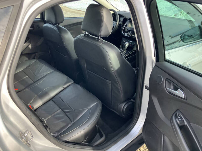 2017 Ford Focus Titanium