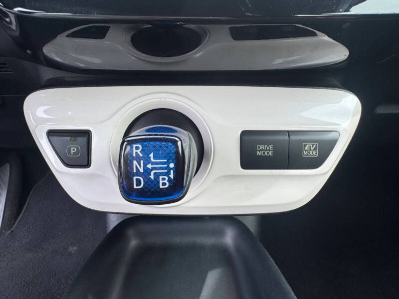 2016 Toyota Prius Two