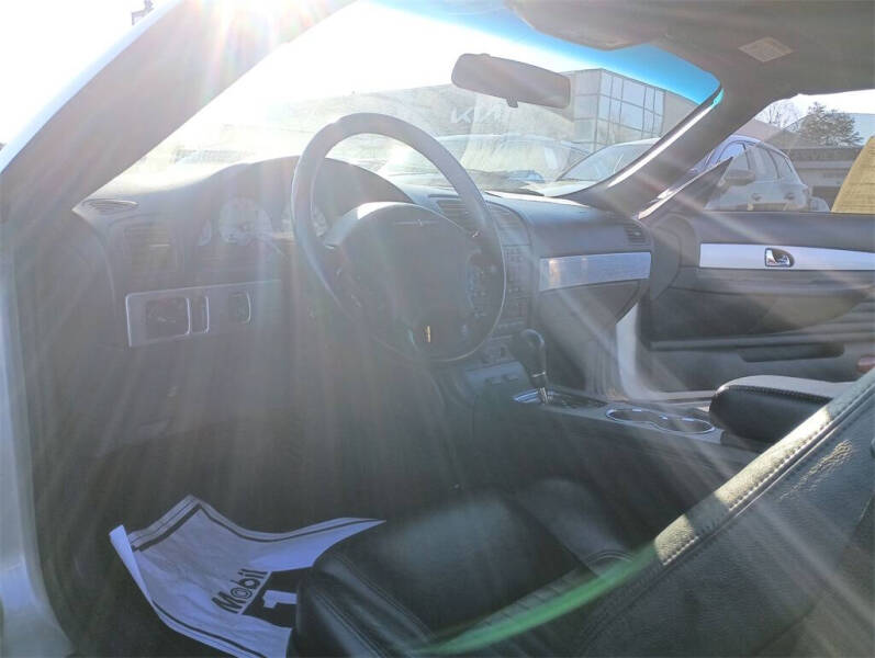 2004 Ford Thunderbird Deluxe