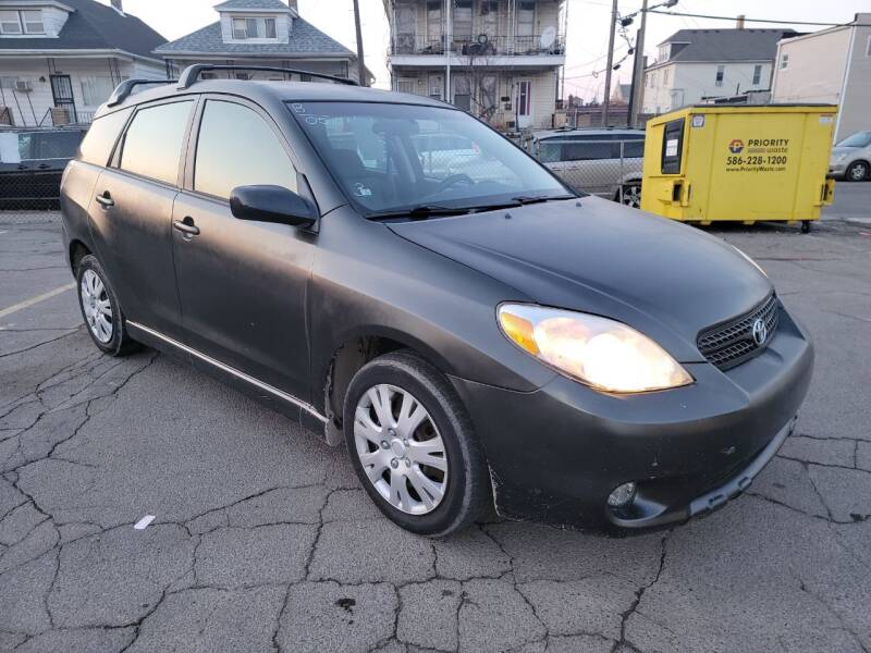 2005 Toyota Matrix for sale at The Bengal Auto Sales LLC in Hamtramck MI