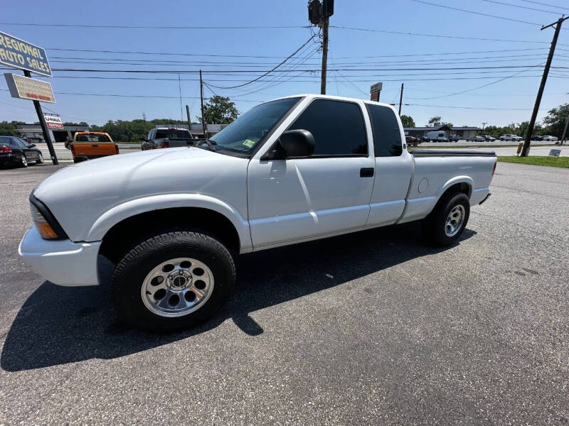2003 GMC Sonoma SL