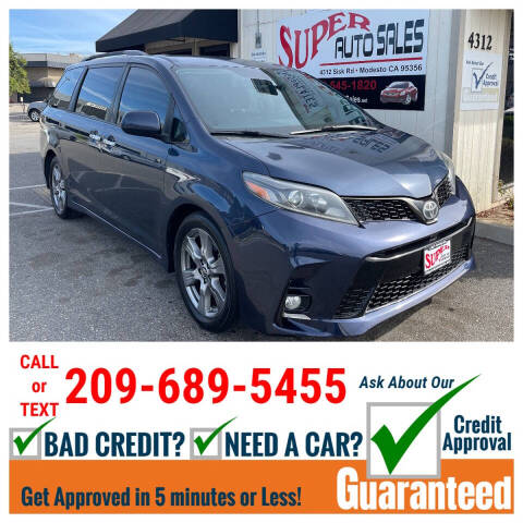 2018 Toyota Sienna for sale at Super Auto Sales Modesto in Modesto, CA