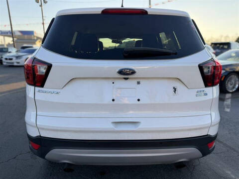 2019 Ford Escape SEL