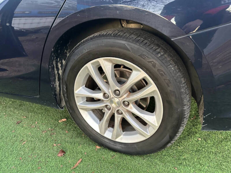 2017 Chevrolet Malibu LT