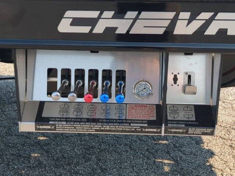 2026 Freightliner M2 106