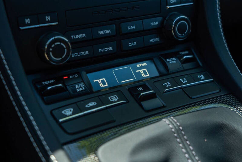 2025 Porsche 718 Cayman GTS 4.0