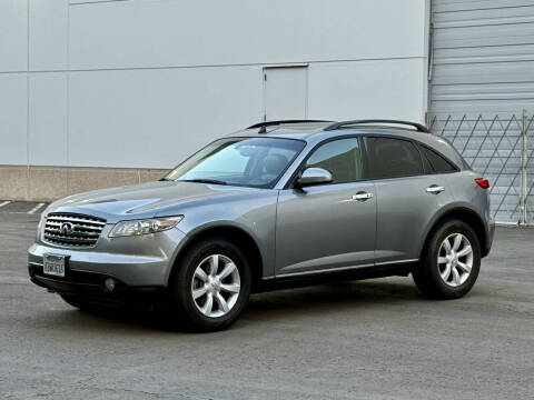 2005 Infiniti FX35