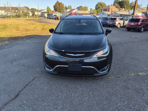 2018 Chrysler Pacifica Touring L