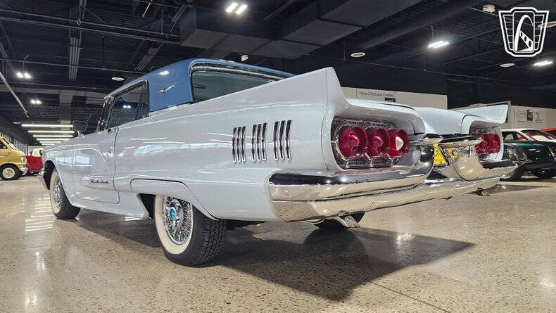 1960 Ford Thunderbird