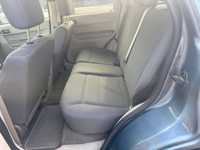 2011 Ford Escape XLS