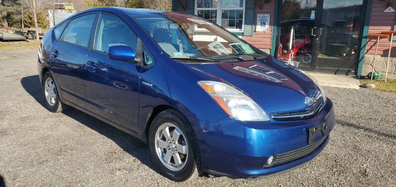 2009 Toyota Prius for sale at Village Car Company in Hinesburg VT