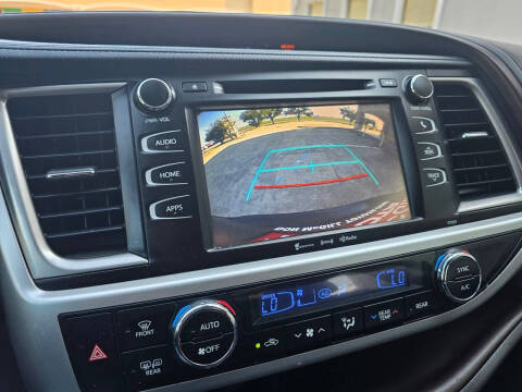 2017 Toyota Highlander LE Plus