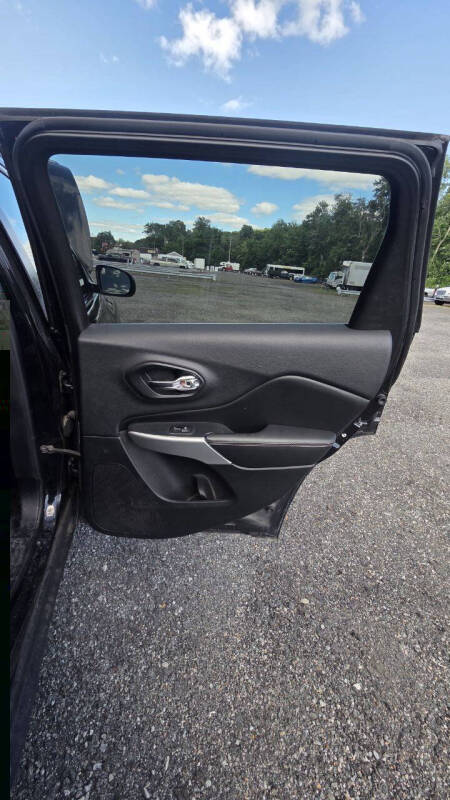 2018 Jeep Cherokee Latitude Plus