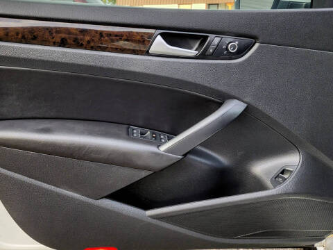 2015 Volkswagen Passat 2.0L TDI SEL Premium