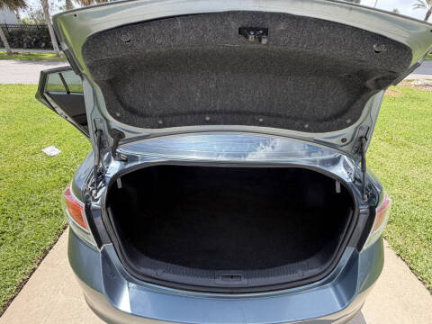 2012 Mazda MAZDA6 i Touring