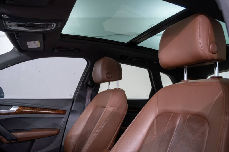 2018 Audi Q5 2.0T quattro Premium Plus