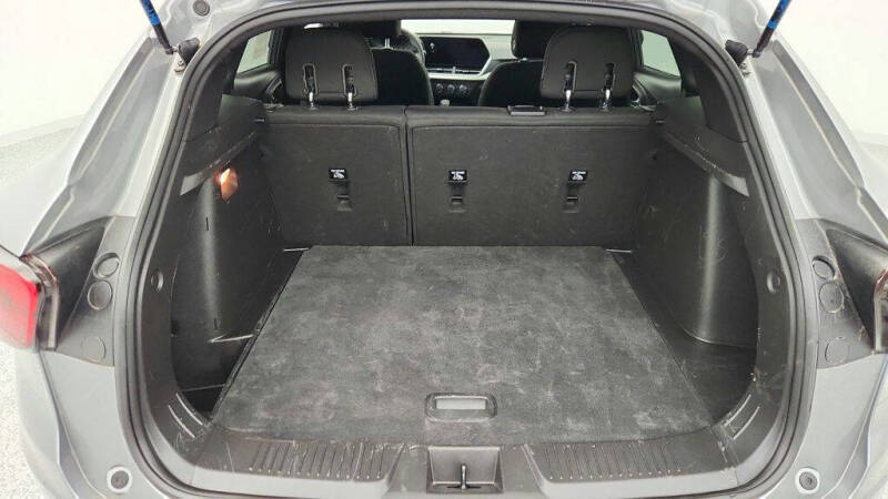 2025 Chevrolet Trax RS