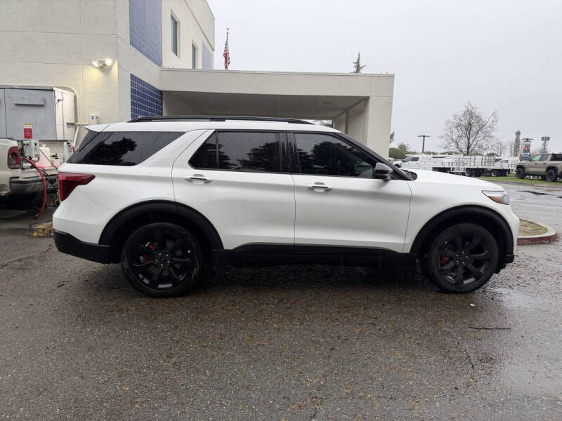 2024 Ford Explorer ST