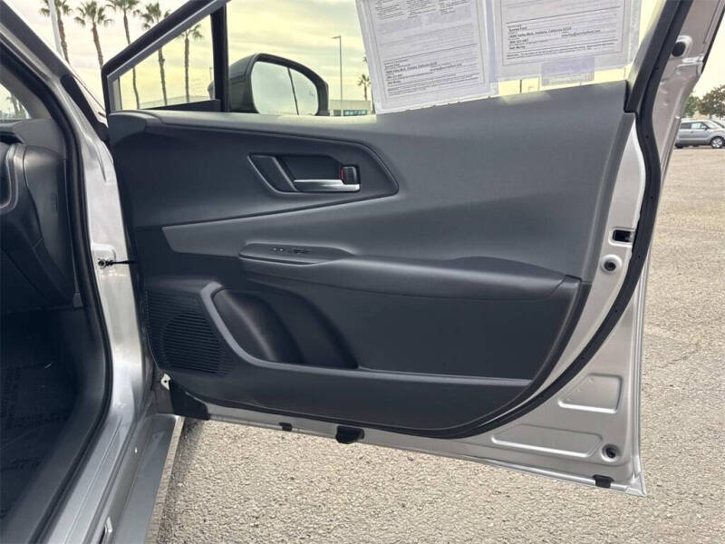 2024 Toyota Prius XLE