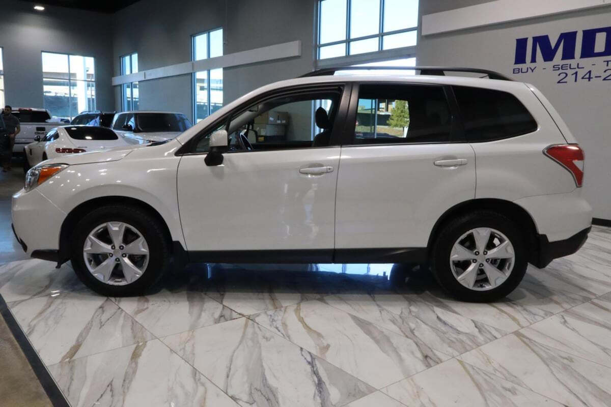 2015 Subaru Forester for sale at IMD MOTORS, INC in Dallas, TX