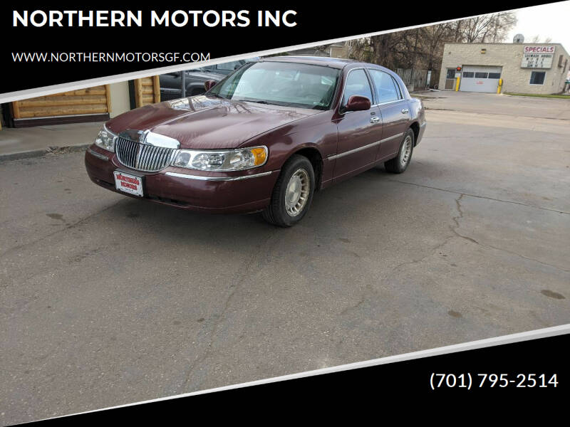 2000 Lincoln Town Car Executive