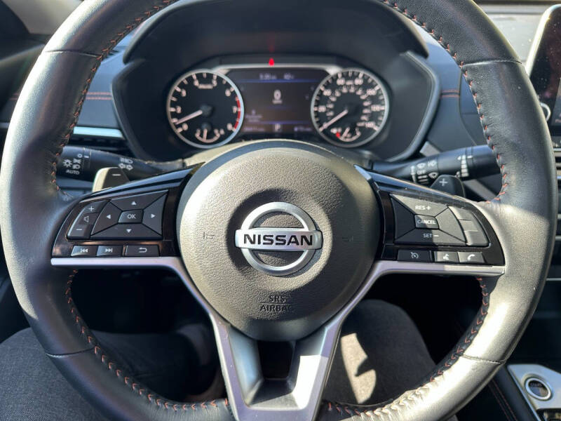 2020 Nissan Altima 2.5 SR