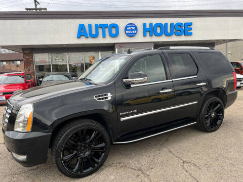 2011 Cadillac Escalade for sale at Auto House Motors in Downers Grove IL
