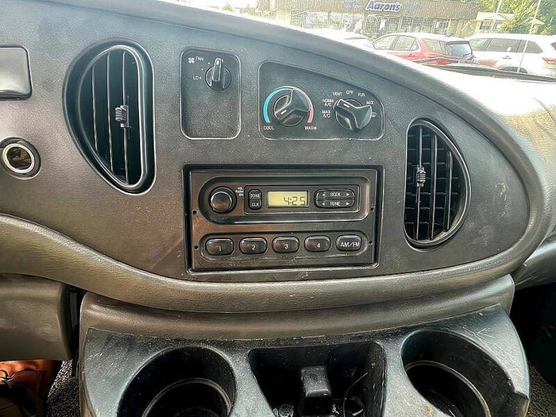 2006 Ford E-Series E-350 SD