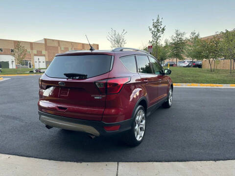 2019 Ford Escape Titanium