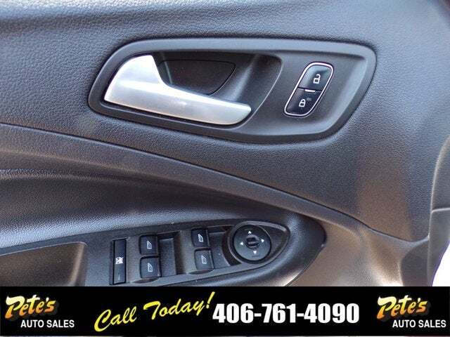 2017 Ford Escape SE