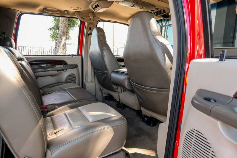 2004 Ford Excursion Eddie Bauer