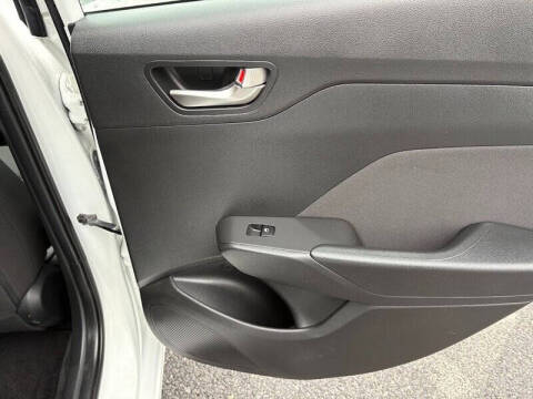 2022 Hyundai Accent SEL